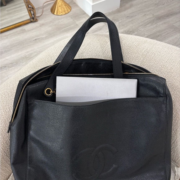 Authentic CHANEL large caviar zip tote laptop business executive bag - Picture 2 of 16